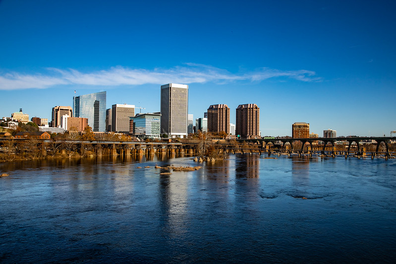 the Federal Reserve bank building is the tallest along the James River waterfront in Richmond