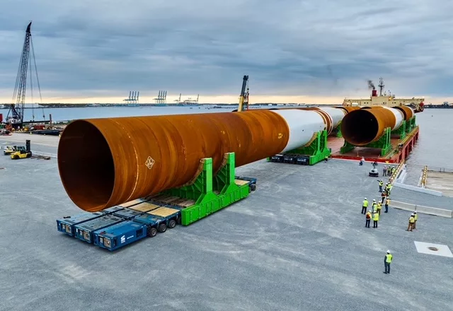 there were no overhead obstructions at the Portsmouth Marine Terminal (PMT) to limit movement of monopoles that support turbines