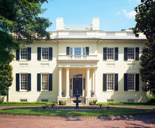 Confederate governors occupied the mansion in Richmond, while Governor's Pierpont's office (right) was at 415 Prince Street in Alexandria