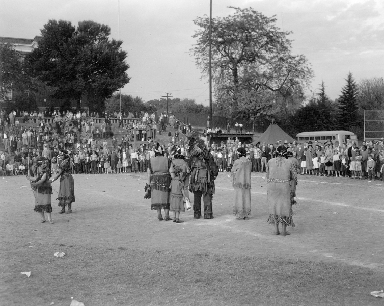 the Pamunkey were highlighted after the Fredericksburg Dog Mart restarted in 1928