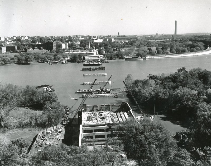 the Teddy Roosevelt Bridge, which opened in 1964, was the first new crossing of the Potomac River since the Arlington Memorial Bridge in 1932