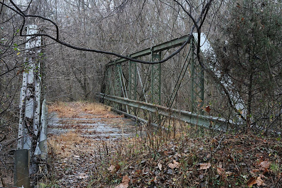 the Virginia Department of Transportation was unable to donate the historic Pratt truss bridge over Cedar Run to anyone willing to preserve it