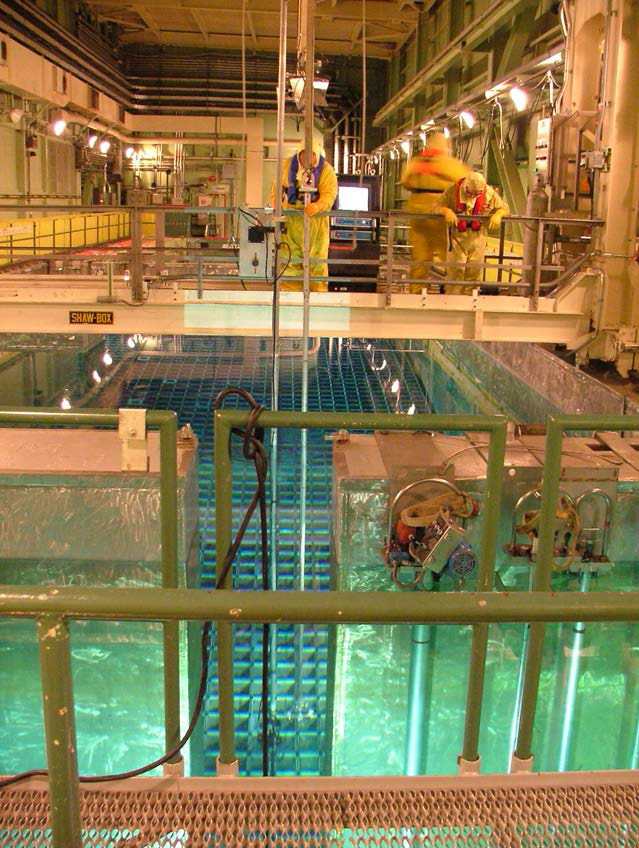North Anna pool and fuel handling equipment
